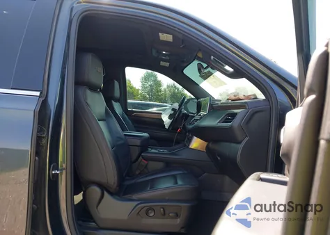 2021 Chevrolet Tahoe K1500 High Country из США, поврежденный, VIN 1GNSKTKLXMR478219